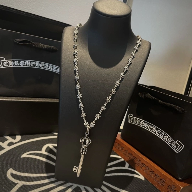 Practical Chrxmx Hxxrts Necklaces 299390