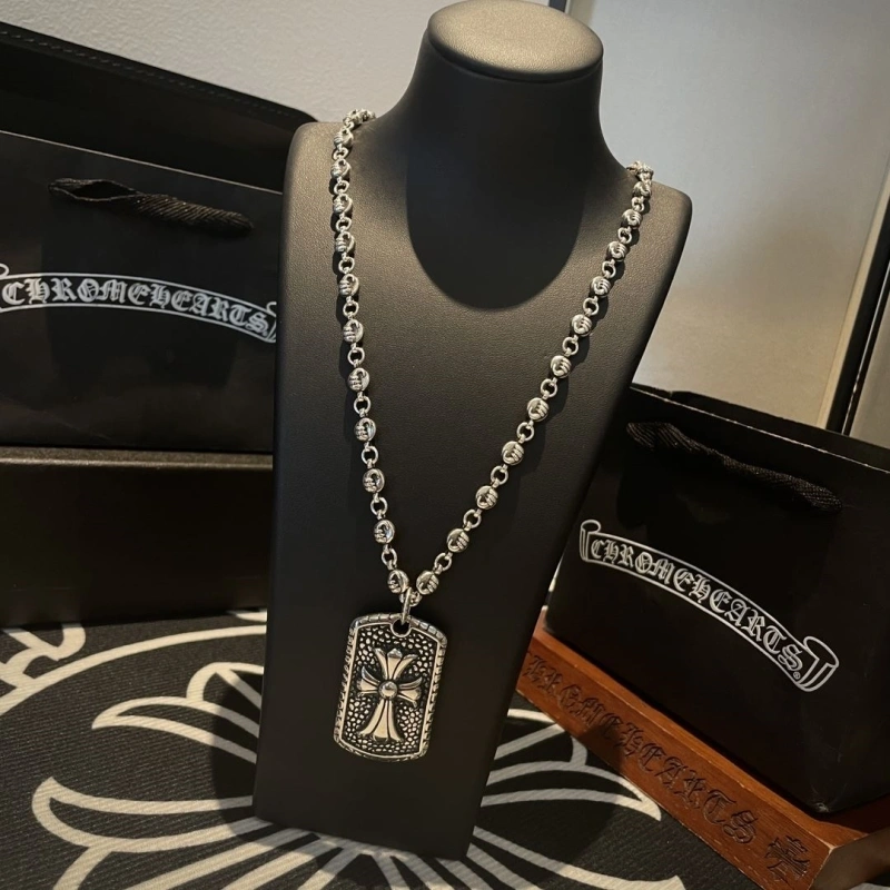 Flexible Chrxmx Hxxrts Necklaces 299386