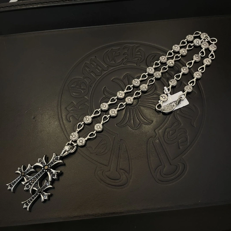 GoodFit Chrxmx Hxxrts Necklaces 299384