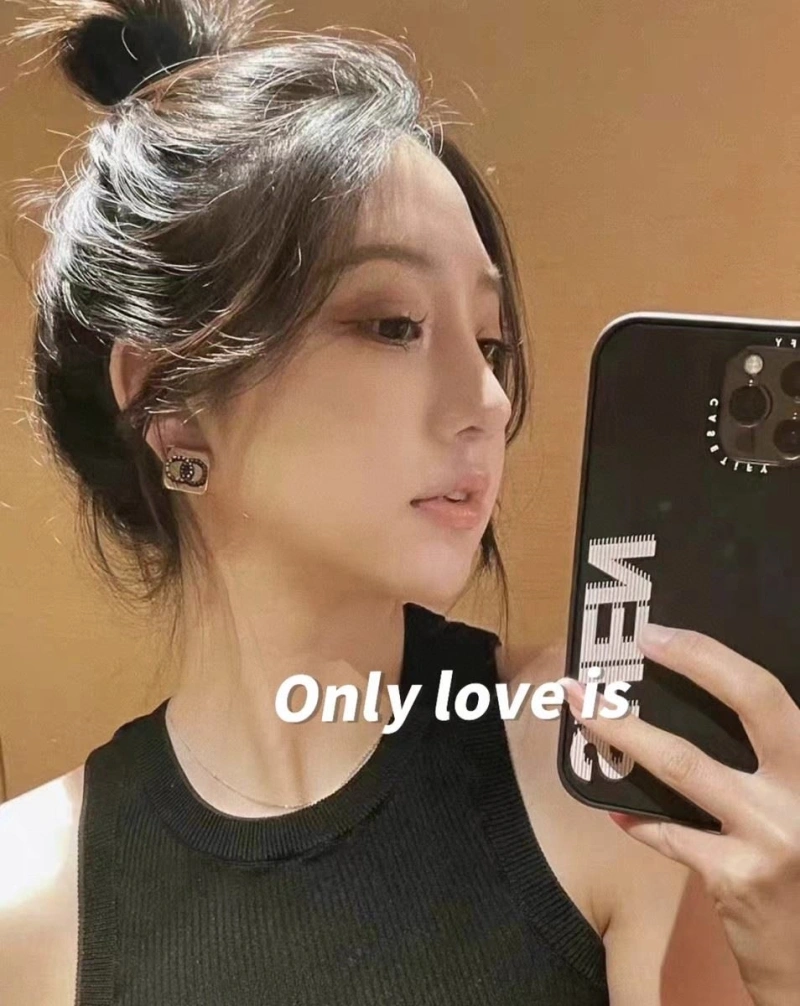 Chxnxl Earrings Functional 288627