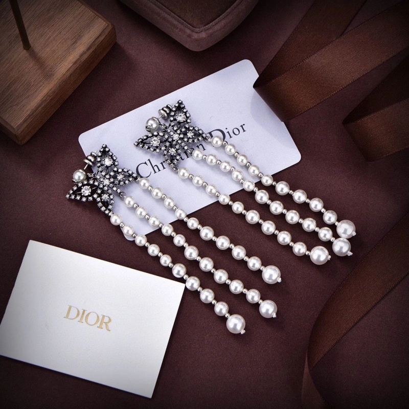 Christian Dxxr Earrings ModernLook 294797