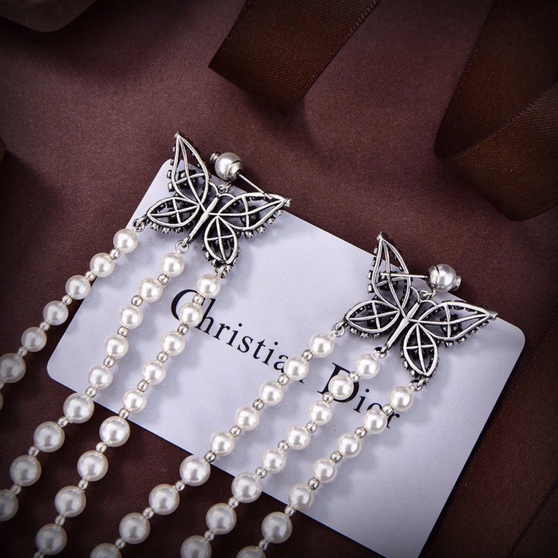 Christian Dxxr Earrings ModernLook 294797