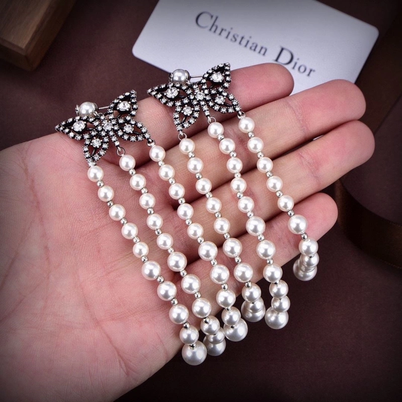 Christian Dxxr Earrings ModernLook 294797
