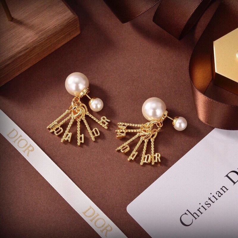 Christian Dxxr Earrings DailyWear 294796