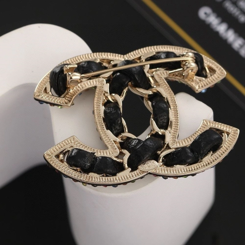 UrbanStyle Chxnxl Brooches 289231