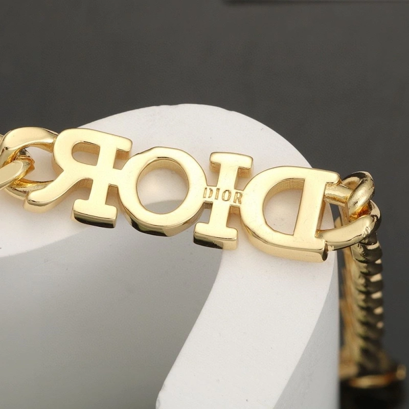 Soft Christian Dxxr Necklaces 294684