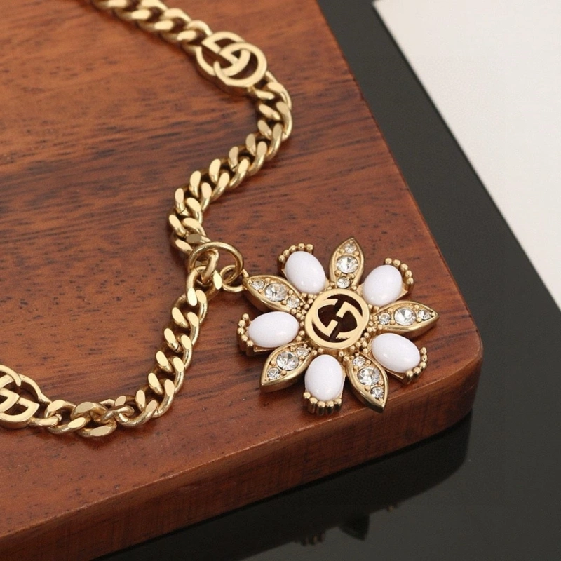 Gxccx Necklaces HighQuality 304840