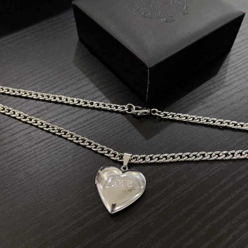 AllSeason Chrxmx Hxxrts Necklaces 299379