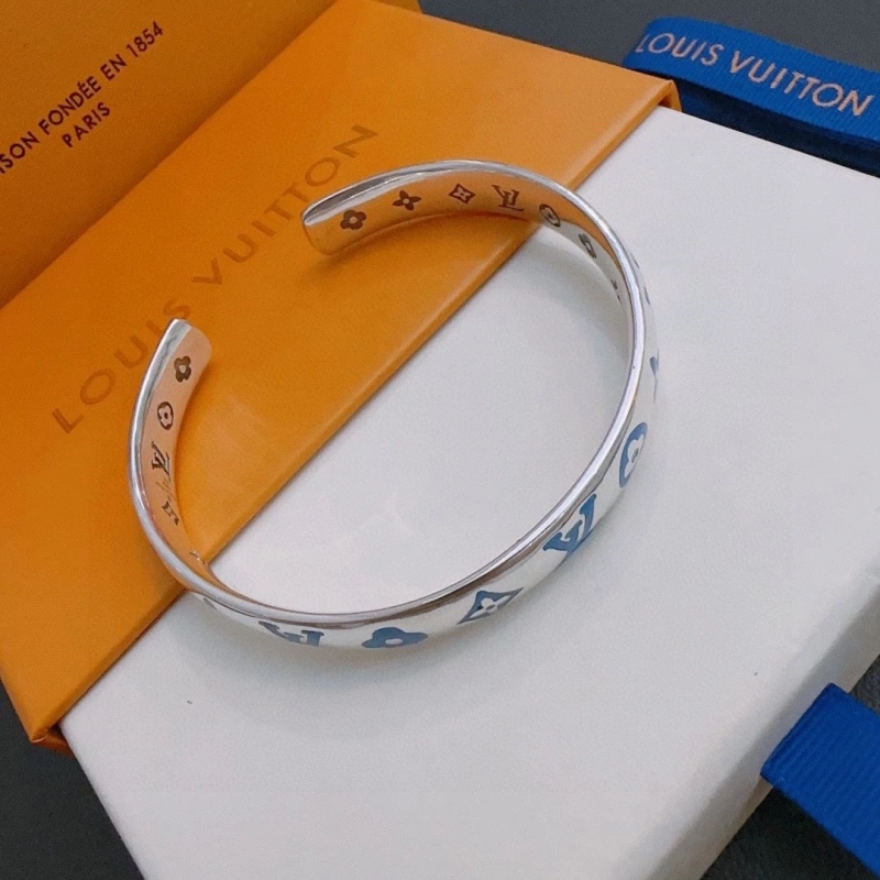 LX Necklaces Reliable 310536