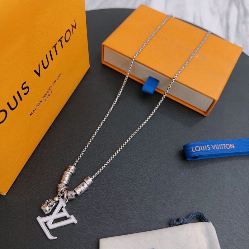Unique LX Necklaces 310531