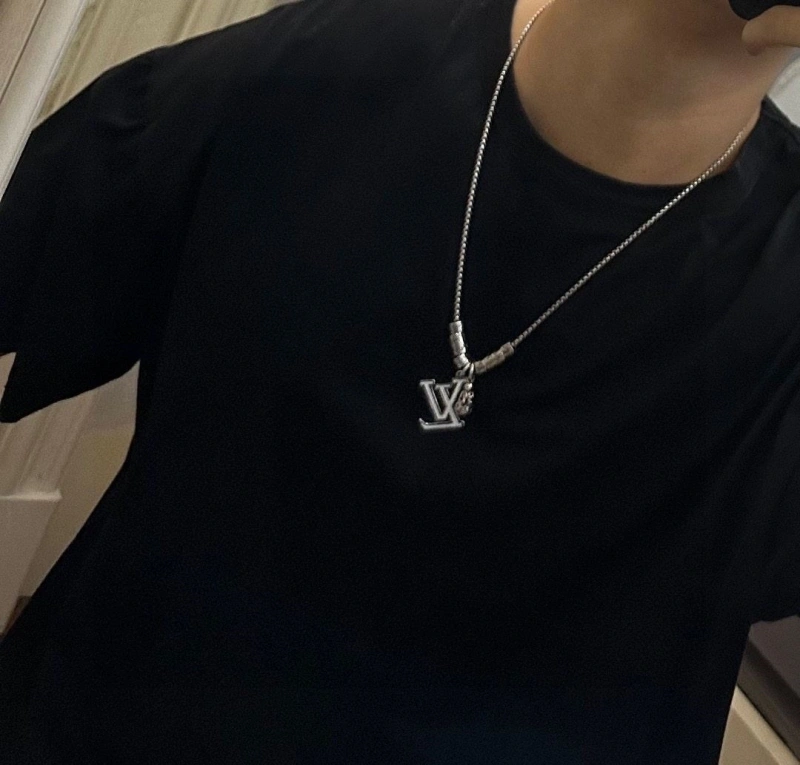 Unique LX Necklaces 310531