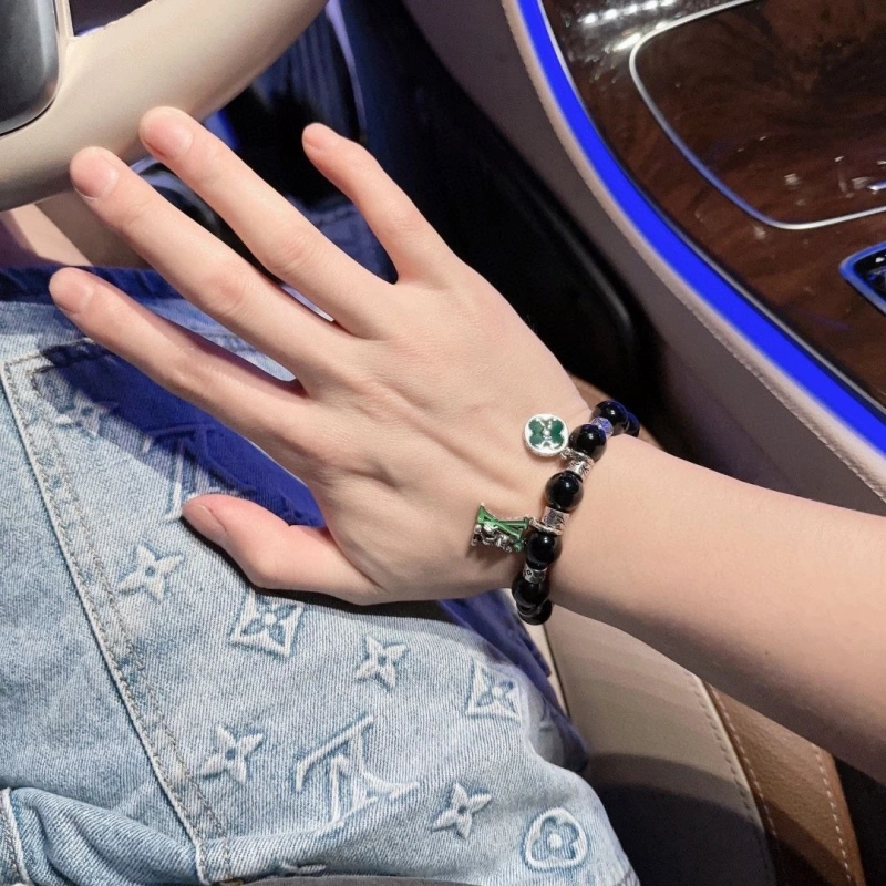 Refined LX Bracelets 311101