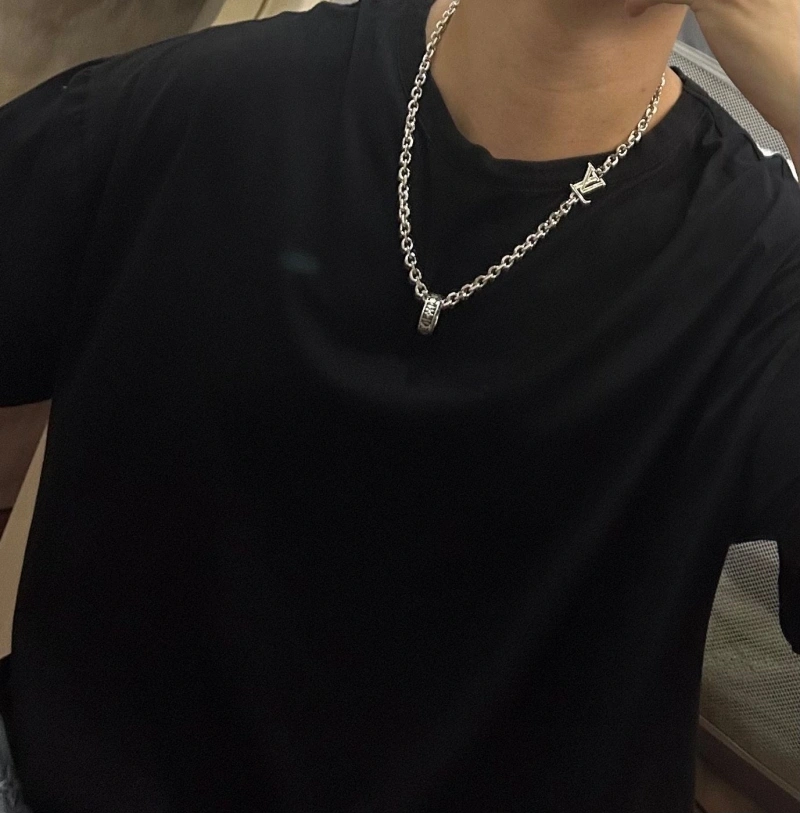 Durable LX Necklaces 310525