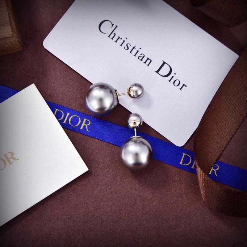 Reliable Christian Dxxr Earrings 294795