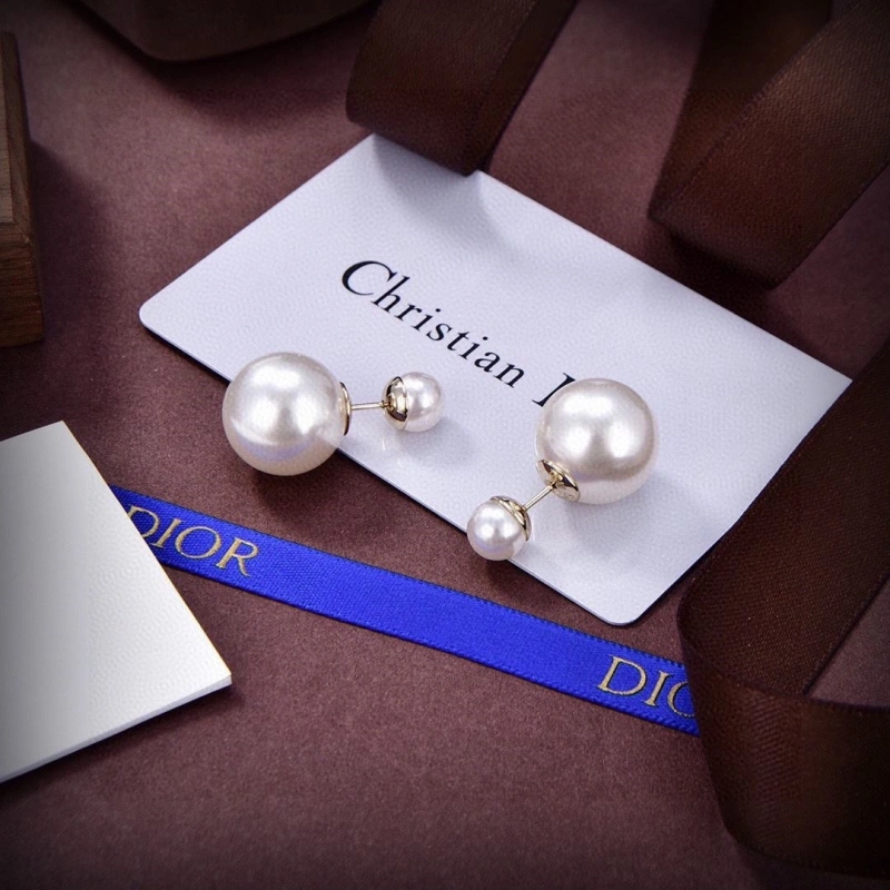 Reliable Christian Dxxr Earrings 294795