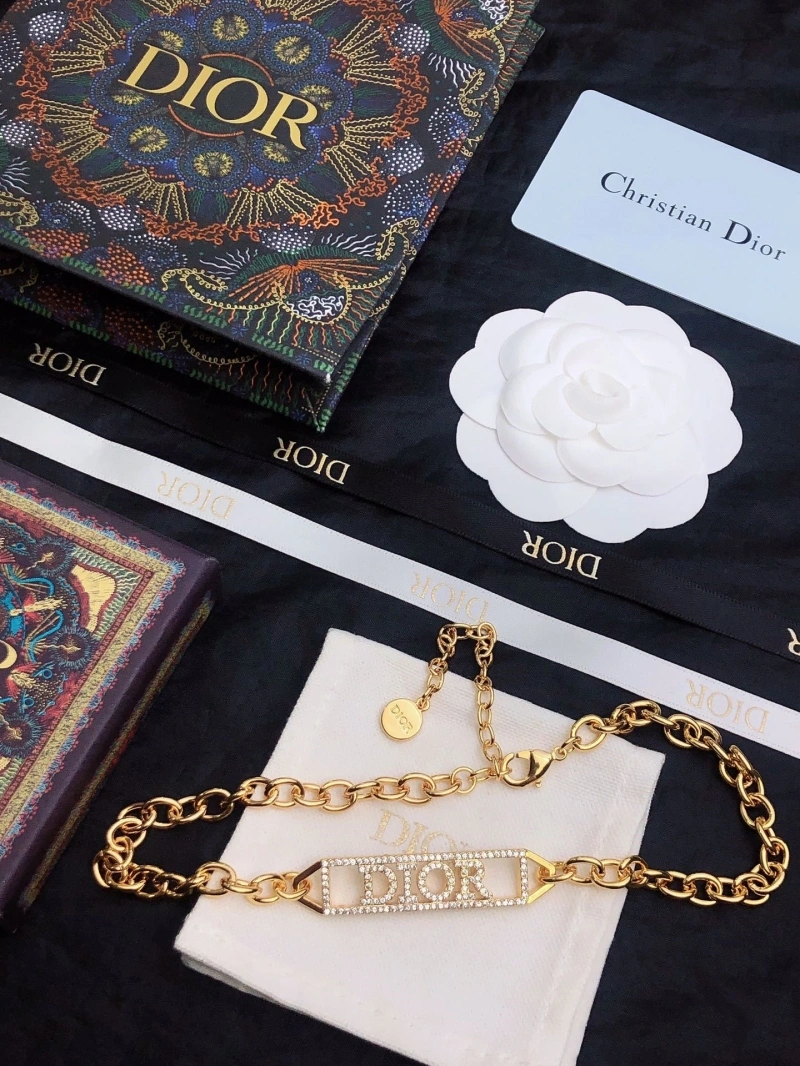 Timeless Christian Dxxr Necklaces 294692