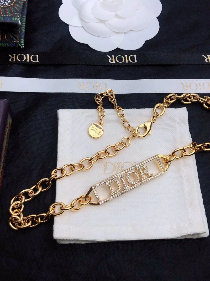Timeless Christian Dxxr Necklaces 294692