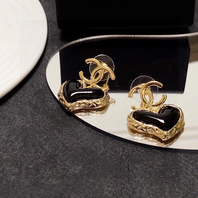 Trendsetting Chxnxl Earrings 288581