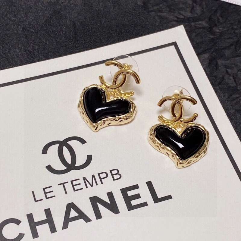 Trendsetting Chxnxl Earrings 288581