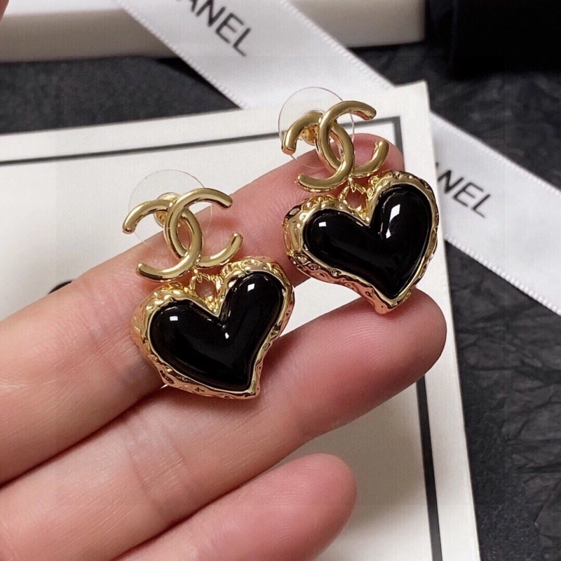 Trendsetting Chxnxl Earrings 288581