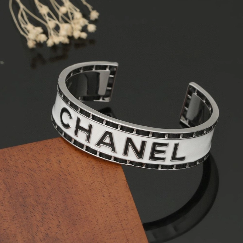HighQuality Chxnxl Bracelets 289368