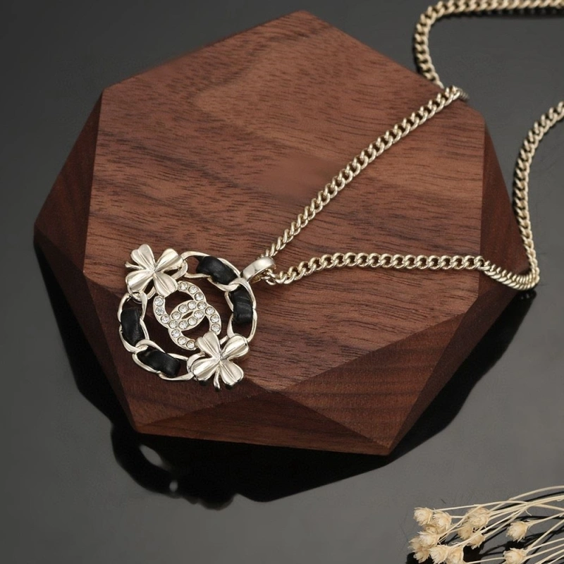 Chxnxl Necklaces Sophisticated 288053
