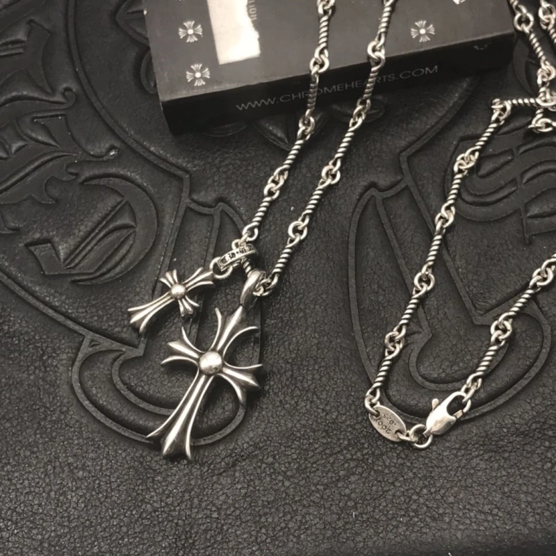 Fashionable Chrxmx Hxxrts Necklaces 299360