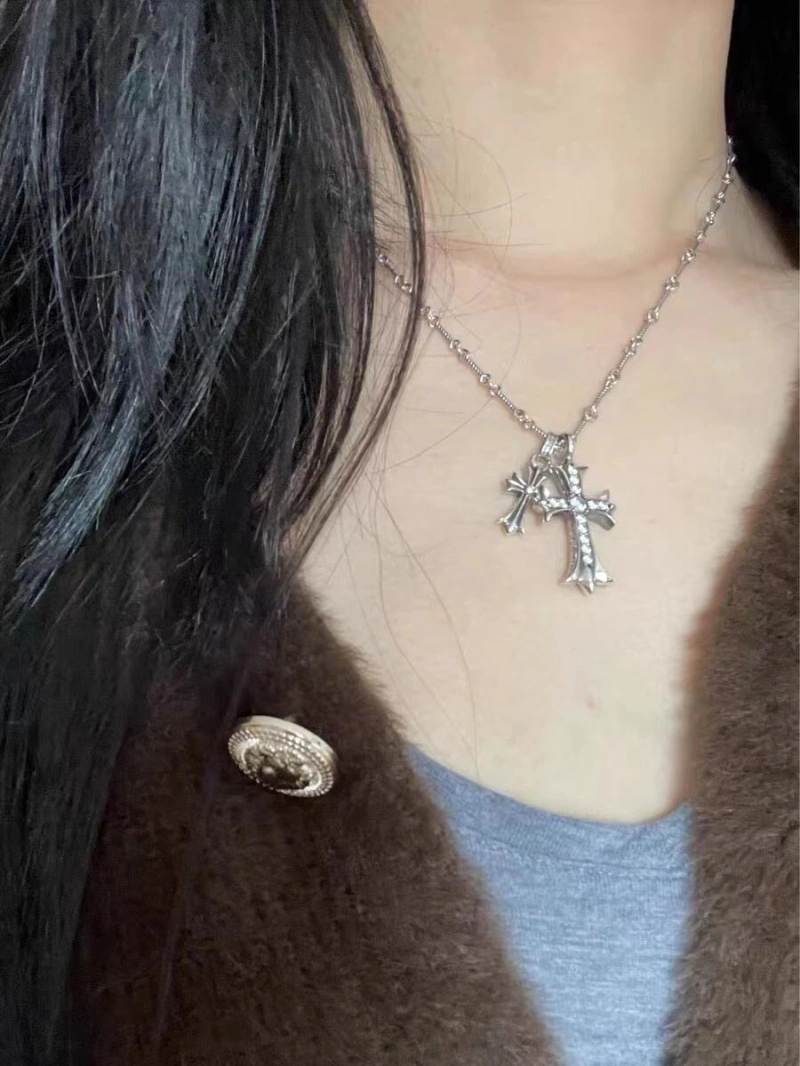 Fashionable Chrxmx Hxxrts Necklaces 299360