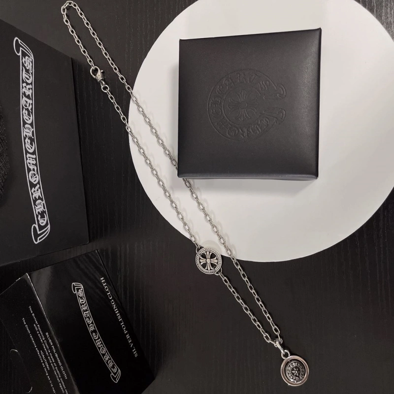 Durable Chrxmx Hxxrts Necklaces 299367