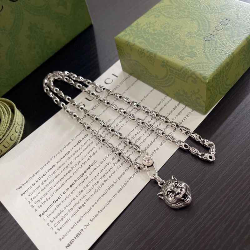 Gxccx Necklaces Affordable 304823