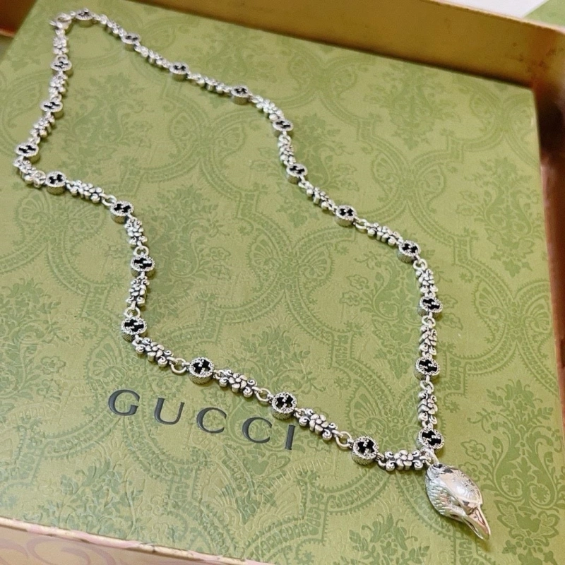 Vibrant Gxccx Necklaces 304804
