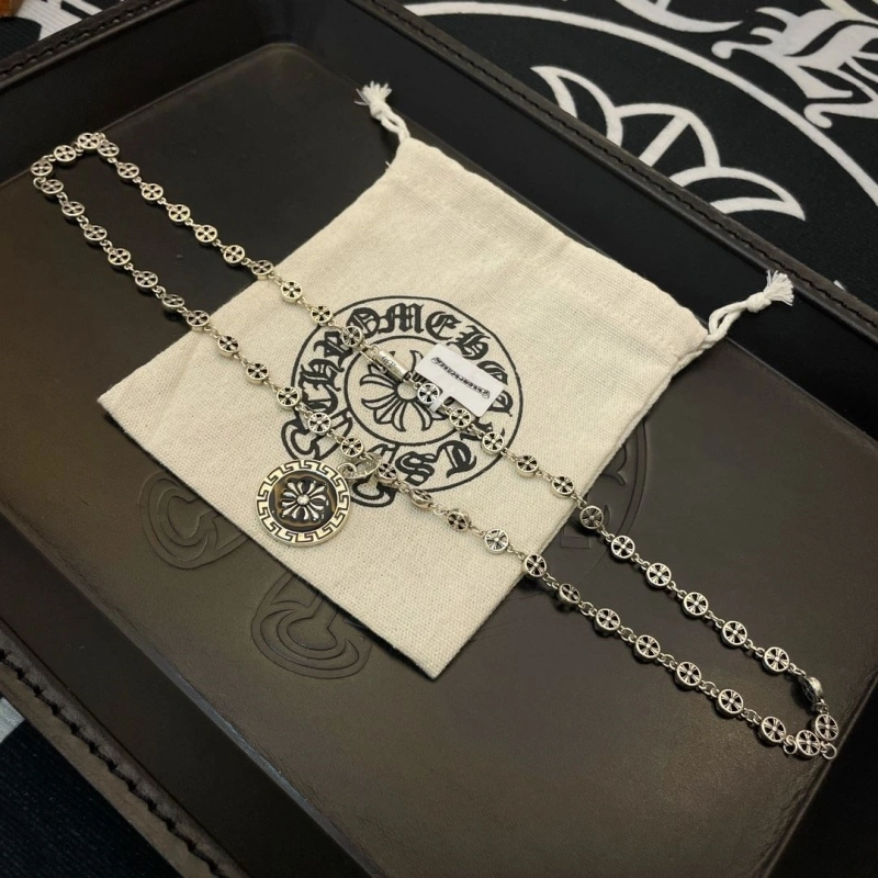 Sophisticated Chrxmx Hxxrts Necklaces 299375