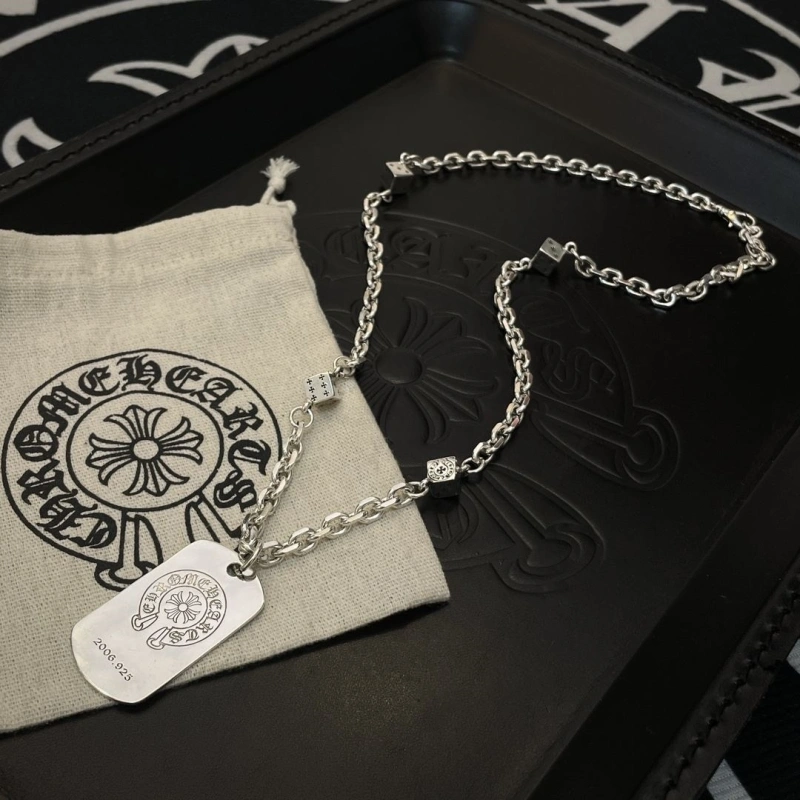 Minimalist Chrxmx Hxxrts Necklaces 299355