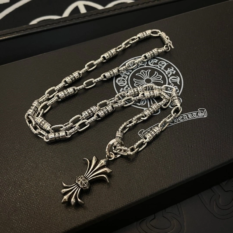 UrbanStyle Chrxmx Hxxrts Necklaces 299369