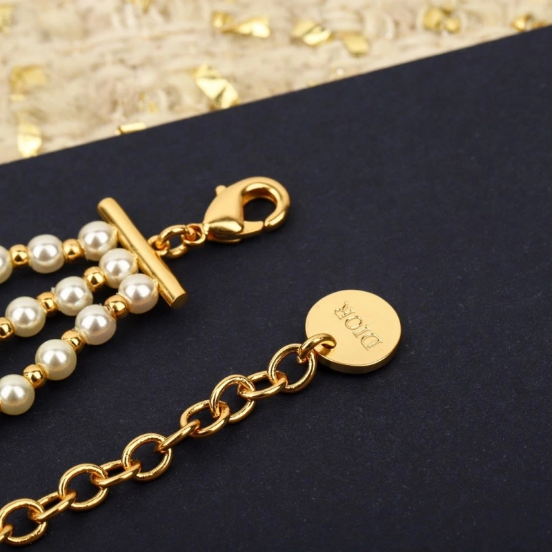 Affordable Chxnxl Necklaces 288054