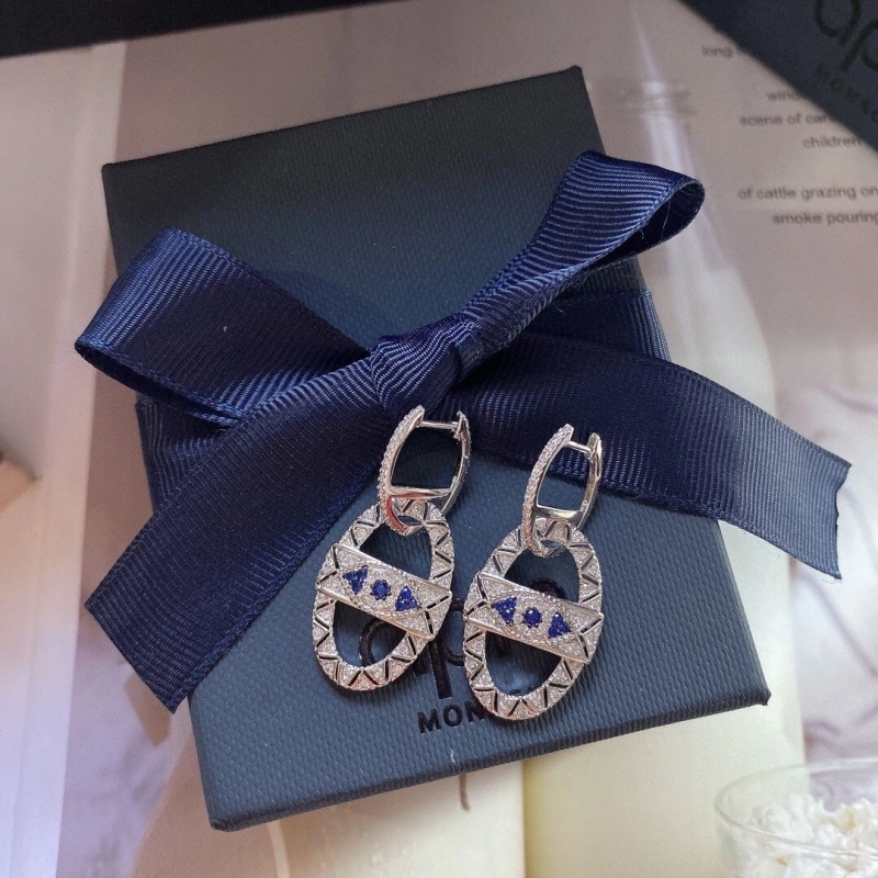 WellDesigned Axm Earrings 281628