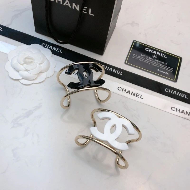 Timeless Chxnxl Bracelets 289366