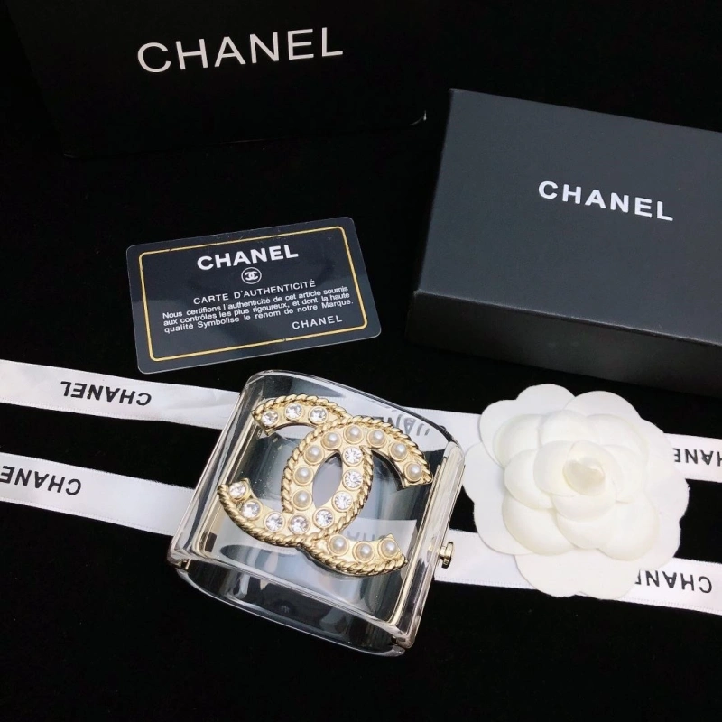 Versatile Chxnxl Bracelets 289365