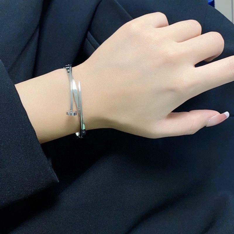 Modern Cxrtxer Bracelets 283124
