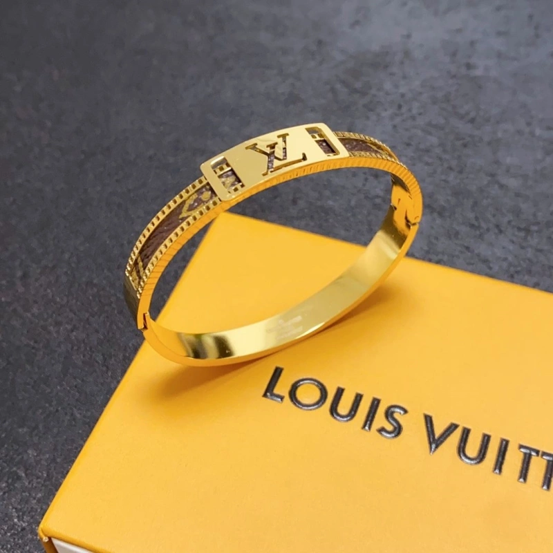 Trendy LX Bracelets 311093