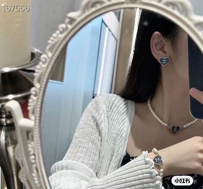 Chxnxl Earrings Compact 288575
