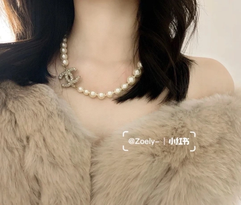 ModernLook Chxnxl Necklaces 288057