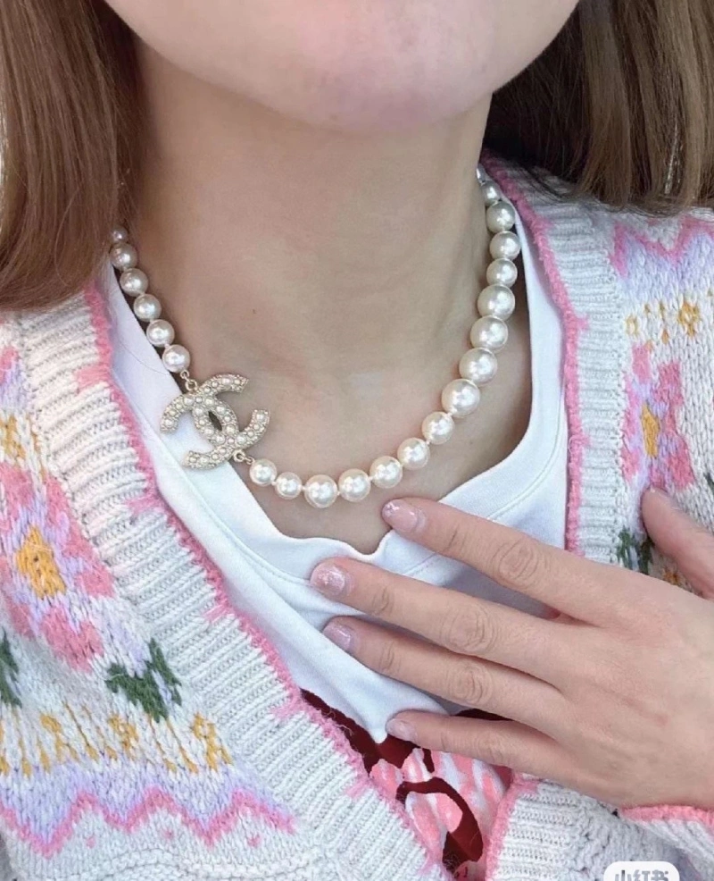 ModernLook Chxnxl Necklaces 288057