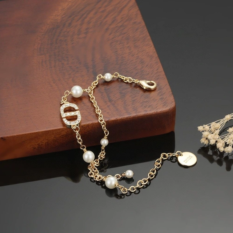 Christian Dxxr Bracelets Resilient 294985