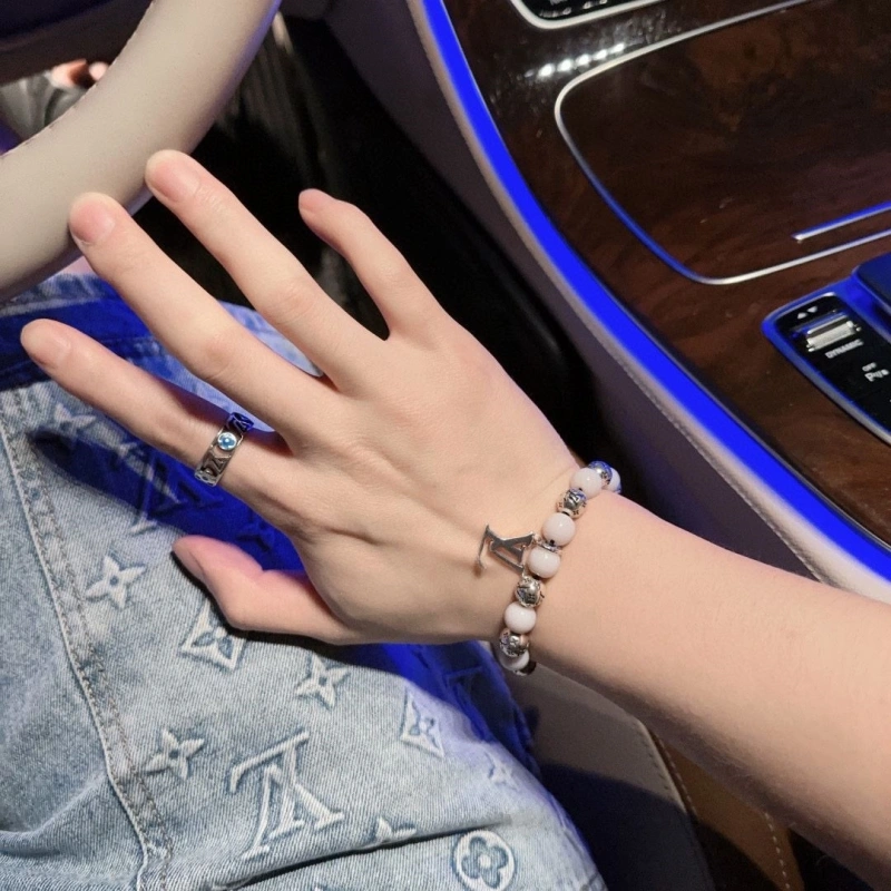 LX Bracelets Stylish 311111