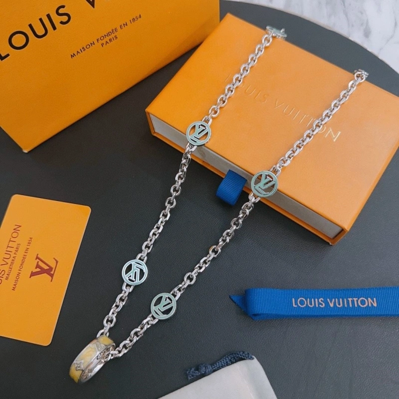 Sleek LX Necklaces 310509