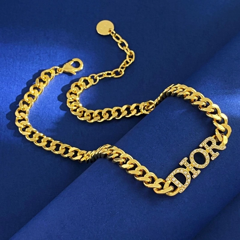 Elegant Christian Dxxr Necklaces 294675
