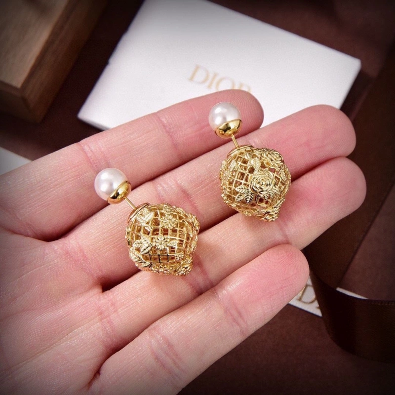 Christian Dxxr Earrings Sleek 294785