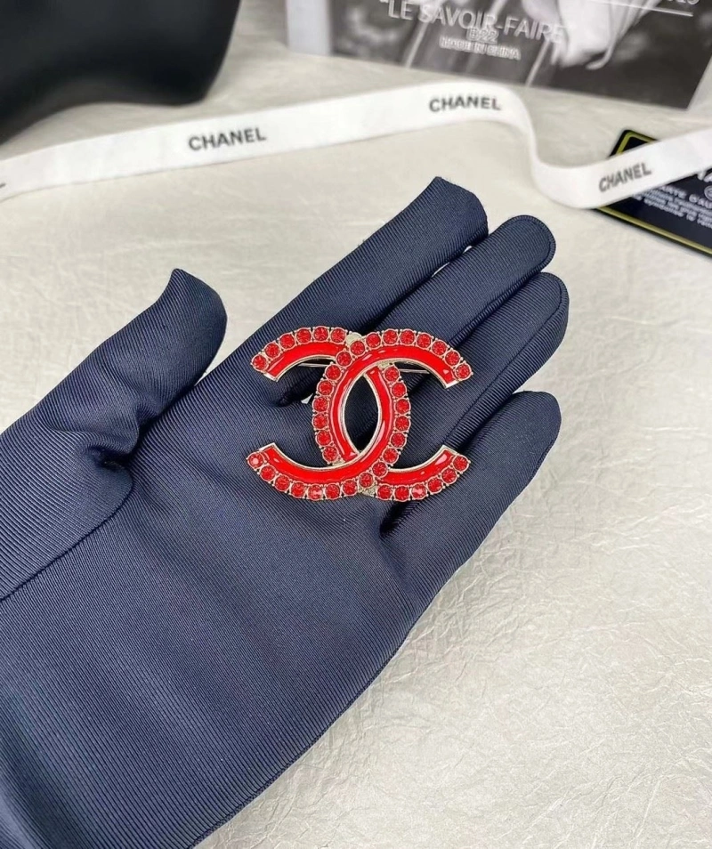 Unique Chxnxl Brooches 289218