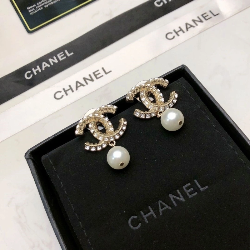 WellDesigned Chxnxl Earrings 288537
